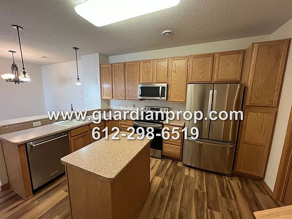 5th image of 3516 Cherry Ln Unit B