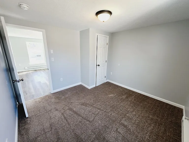 191 Summit Ave — Photo 6