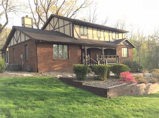 3912 W Bluffs Rd, Springfield, IL 62711