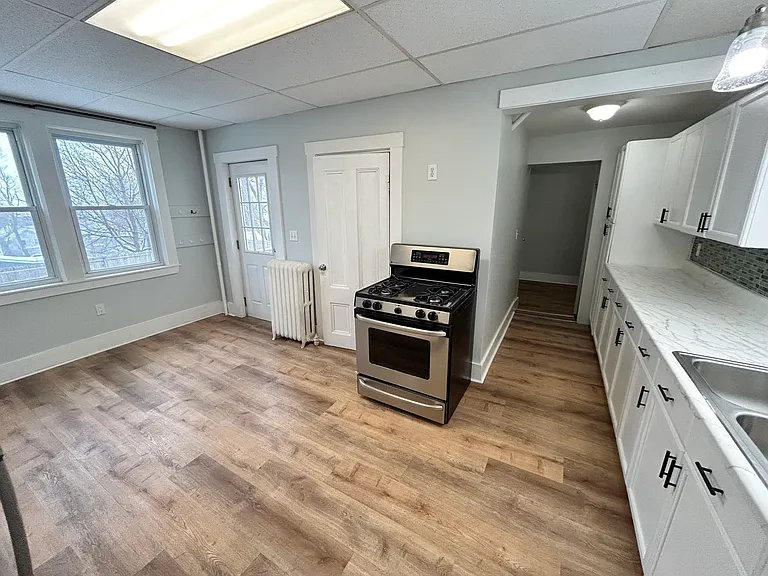 110 Prospect St #1 — Photo 7