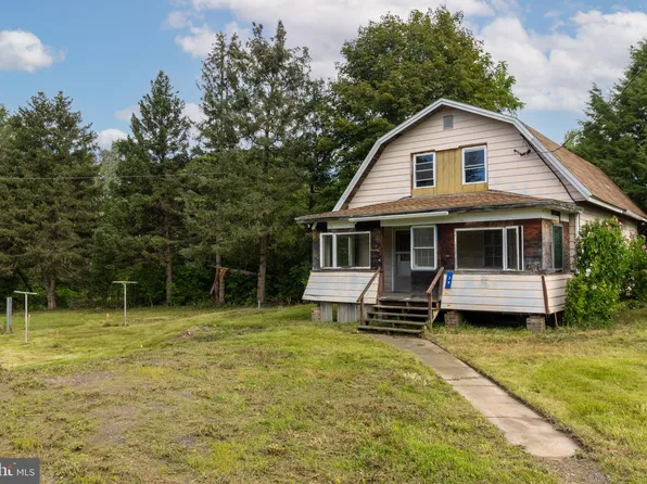 39 Boundary Rd, Wallaceton, PA 16876