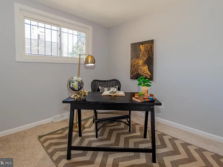 22 Chamber Ave — Photo 27
