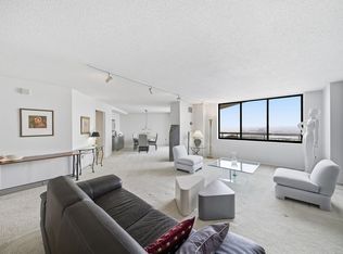 Harmon cove tower, Secaucus, NJ 07094