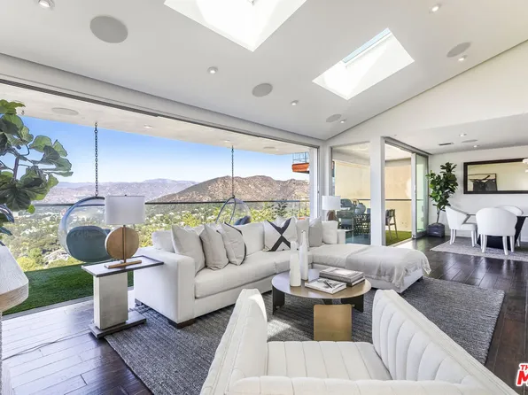 7177 Pacific View Dr, Los Angeles, CA 90068