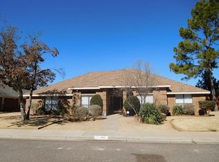 1706 Coventry Ln, Midland, TX 79705