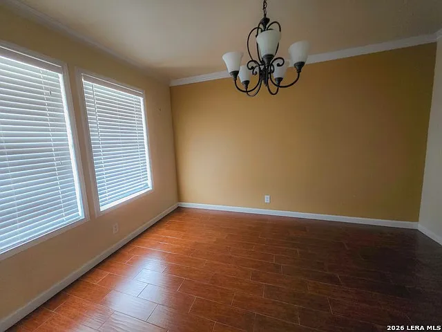 5806 Valparaiso Way — Photo 4