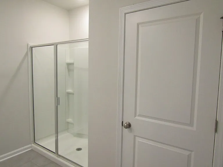 2165 Ainsley Dr — Photo 25