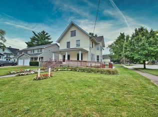 155 Chicago Rd #1, Oswego, IL 60543