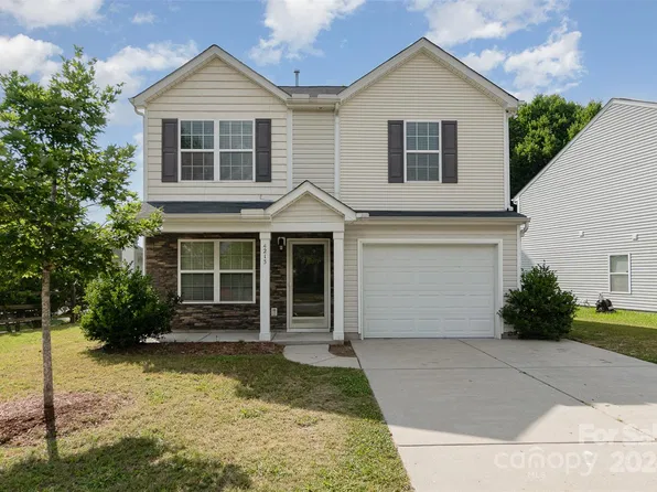 4213 Houldsworth Dr, Charlotte, NC 28213