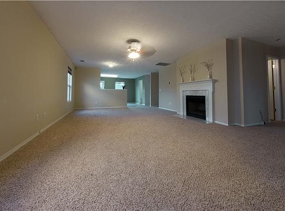2nd image of 3159 Bridgepoint Dr