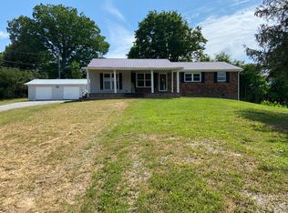 80 Gloria Dr, Stearns, KY 42647