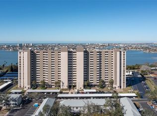 7050 Sunset Dr S APT 211, South Pasadena, FL 33707
