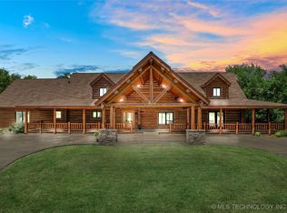 72860 S 220th Rd, Wagoner, OK 74467