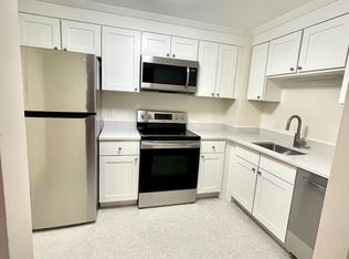 98 Saint Marys St #2, Boston, MA 02215