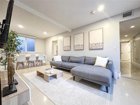 174 NE 55th St Unit 1, Miami, FL 33137