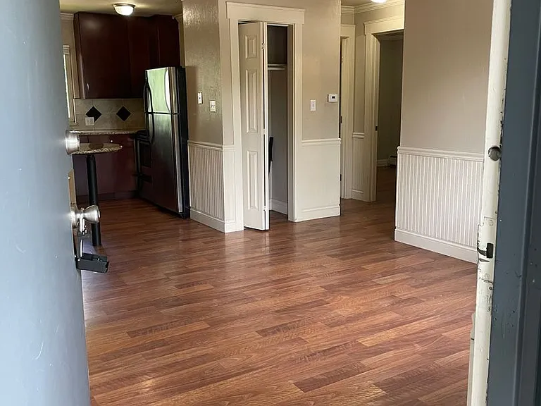 125 E Mrytle Flats — Photo 53