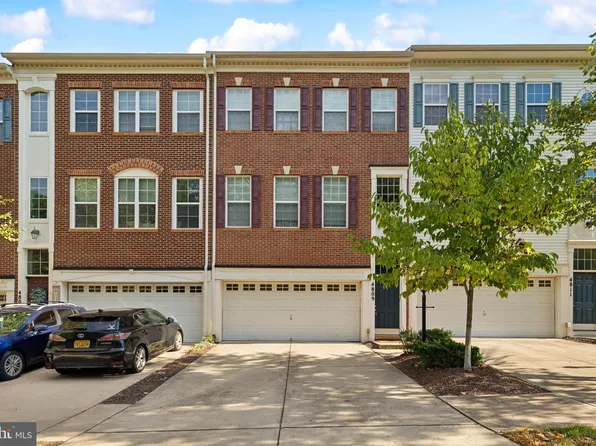 4809 Potomac Highlands Cir, Triangle, VA 22172