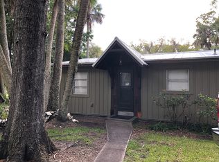 294 S Inglis Ave, Inglis, FL 34449