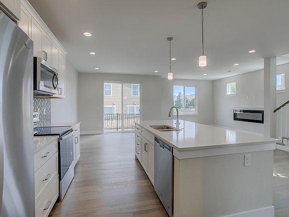 Quartz counters. Open floor plan
