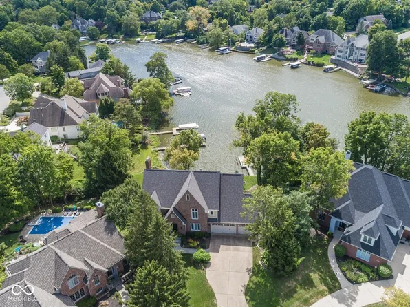 8635 Sturgen Bay Ln, Indianapolis, IN 46236