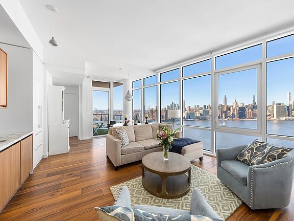 2nd image of 21 India St #37B