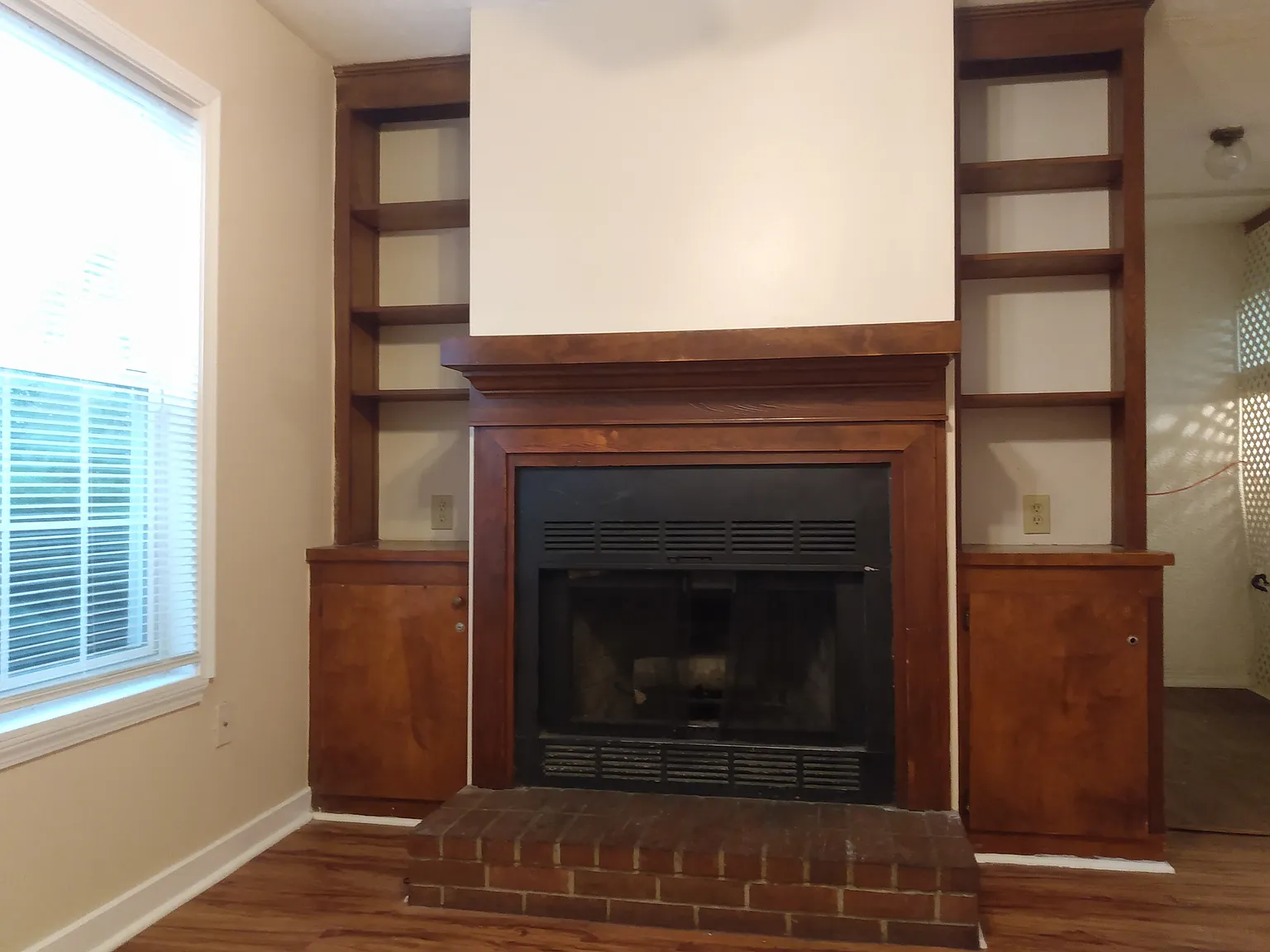 2 bed, $995 — Photo 3