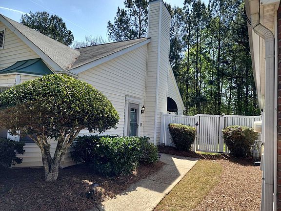 4th image of 1075 Britley Park Ln