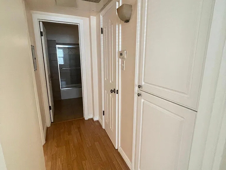 1752 N Alexandria Ave #3 — Photo 9