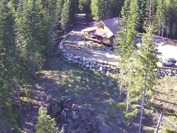 4th image of 176 W Buffalo Gulch Rd