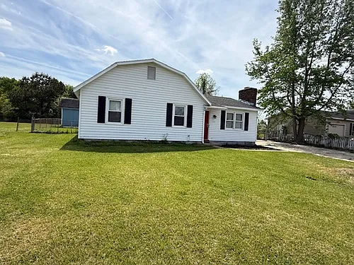 453 Hunting Green Dr Photo 1