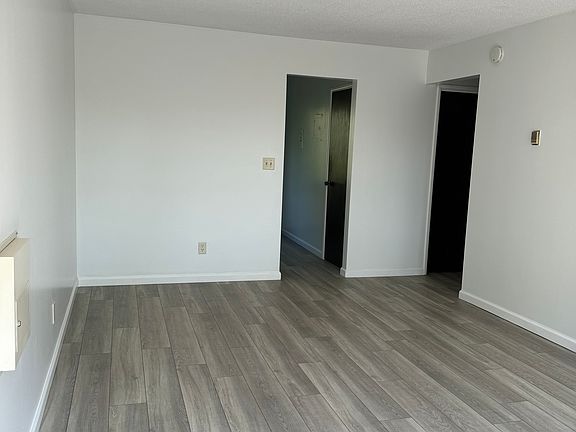 2nd image of 2056 Mississippi St N APT 102