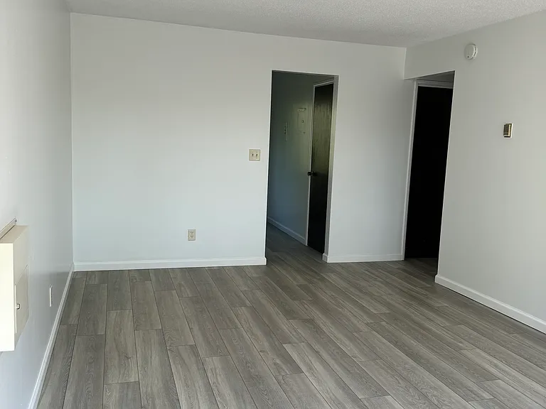 2056 Mississippi St N #102 — Photo 2