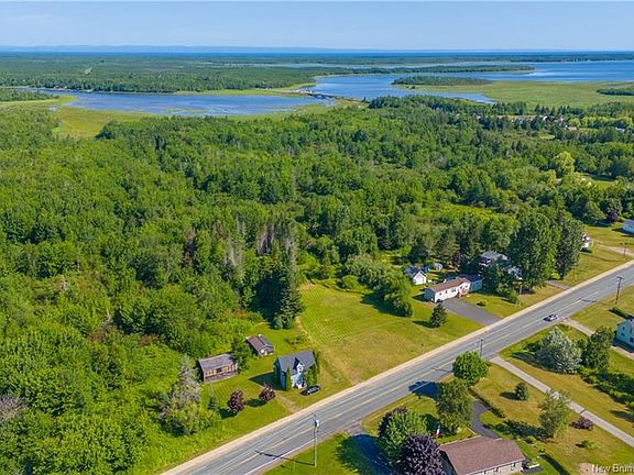 5th image of 722 Des Acadiens Blvd