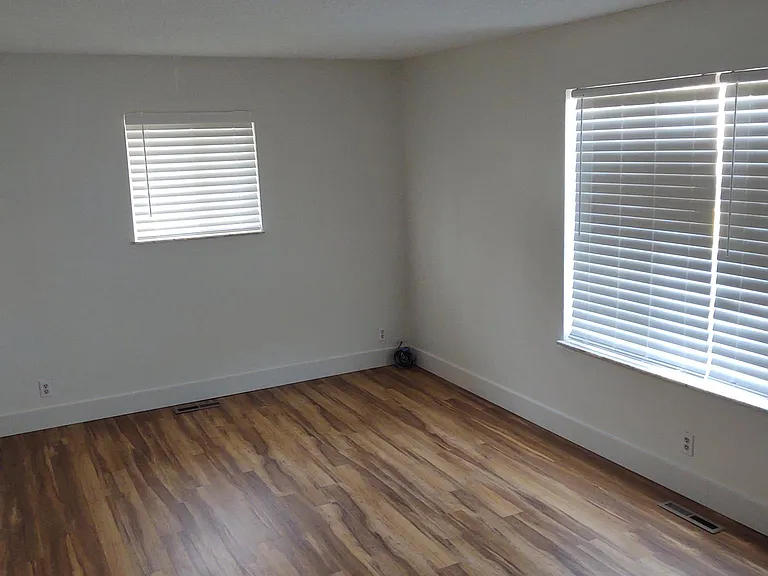 2335 McCarty Rd — Photo 4