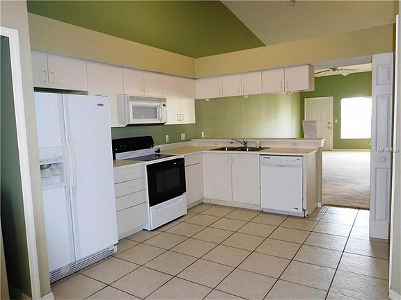 4th image of 3910 Leeward Passage Ct APT 204