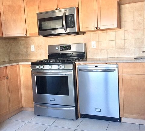 4th image of 1880 Palmer Ave #Penthouse
