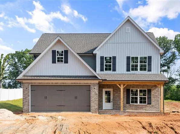 226 Windsor Trl, Lexington, NC 27295