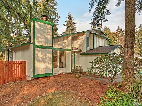 2nd image of 9705 161st Street Ct E