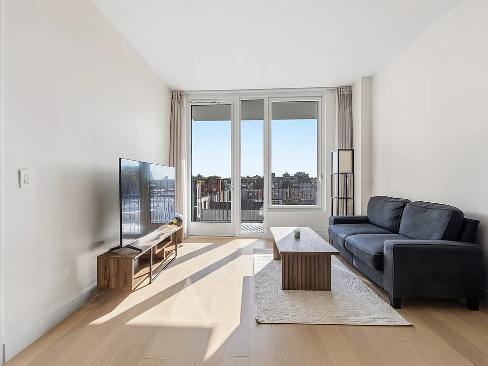 30-55 Vernon Blvd #6B