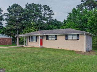 2290 Pope Rd, Douglasville, GA 30135