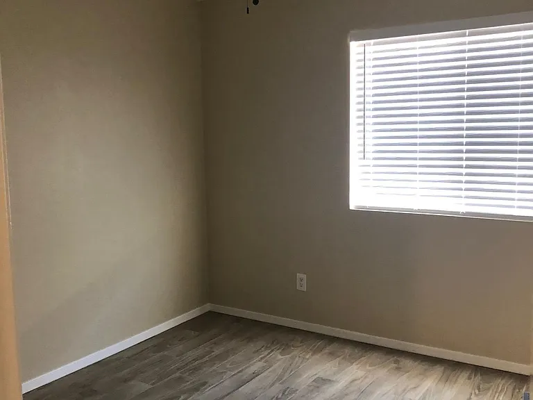 13732 W Keim Dr — Photo 15