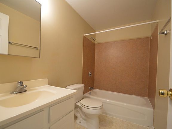 2nd image of 215 Pontius Ave N #1A