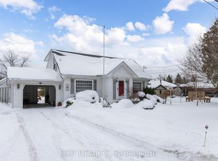 412 S Pelham Rd, Welland, ON L3C 3C6