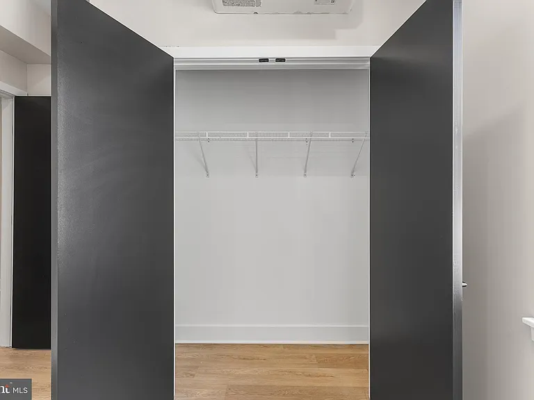 1903 Jackson St #1 — Photo 10