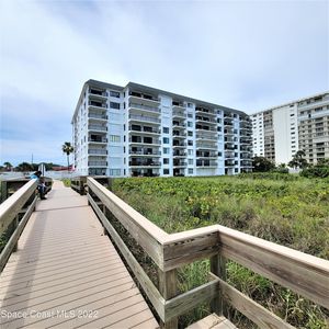 650 N Atlantic Ave APT 307, Cocoa Beach, FL, 32931