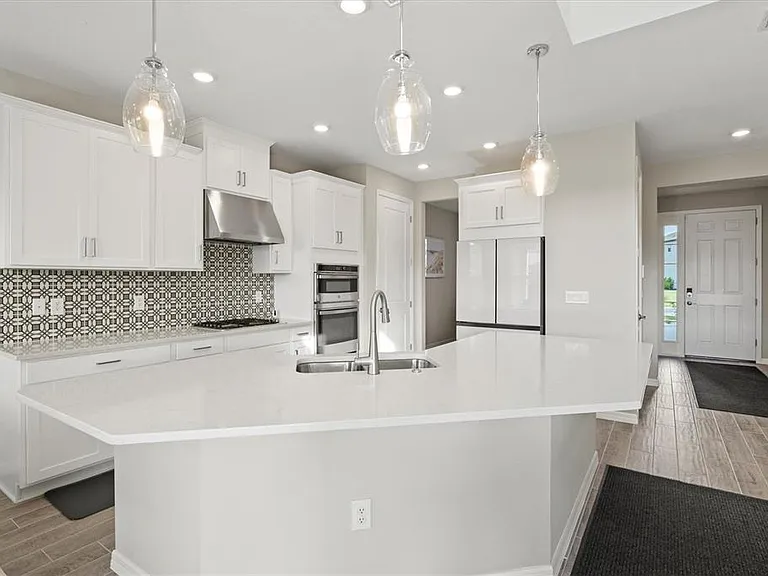 9312 Tequila Sunrise Dr — Photo 13