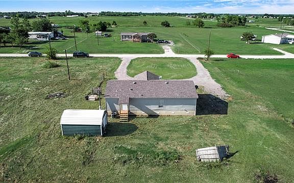 4th image of 8752 Private Road 3842