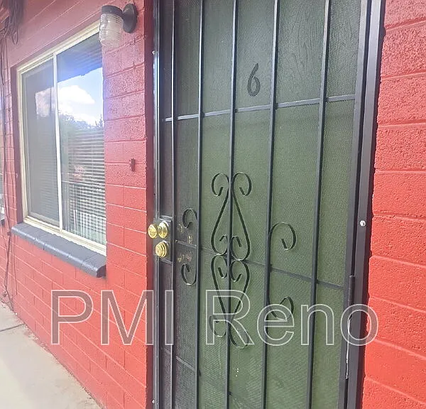 780 Lander St #6 — Photo 2