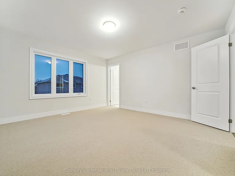 2184 Postmaster Dr #8 — Photo 34