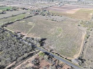 7349 Schultz Rd, Elmendorf, TX 78112